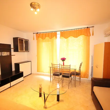 Menada Sunset * Kosharitsa