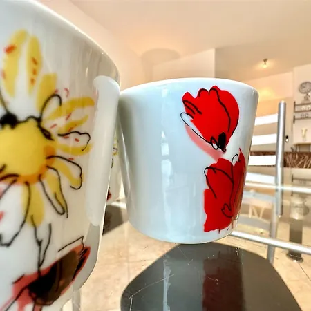 Menada Sunset Kosharitsa