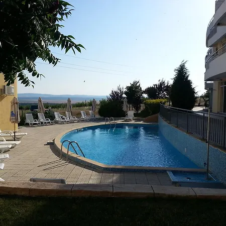 Menada Sunset * Kosharitsa