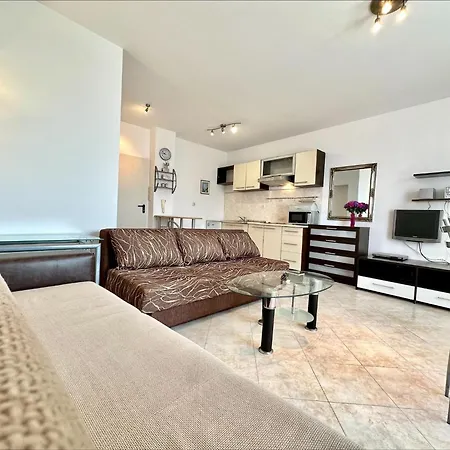 Menada Sunset Kosharitsa