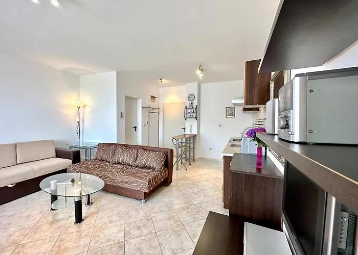 Daire Menada Sunset *