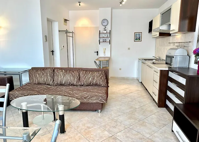 Daire Menada Sunset *